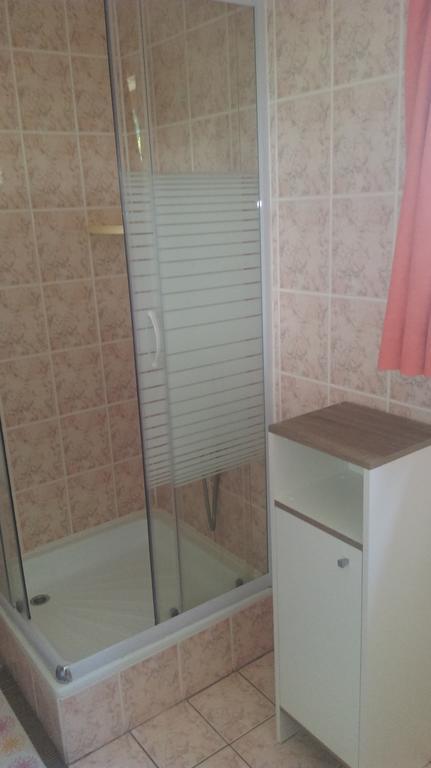 Studios Dolcek Krvavica Luaran gambar